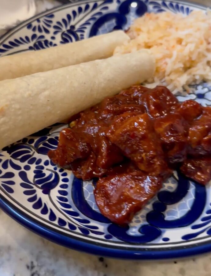 Manchamantel – Pork