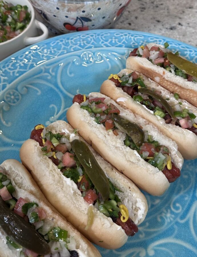 Hot Dogs A la Mexicana